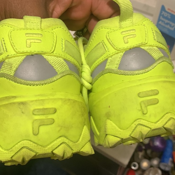 Neon fila shoes - Picture 3 of 9
